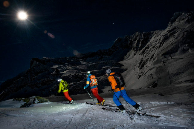 esquiar-noche